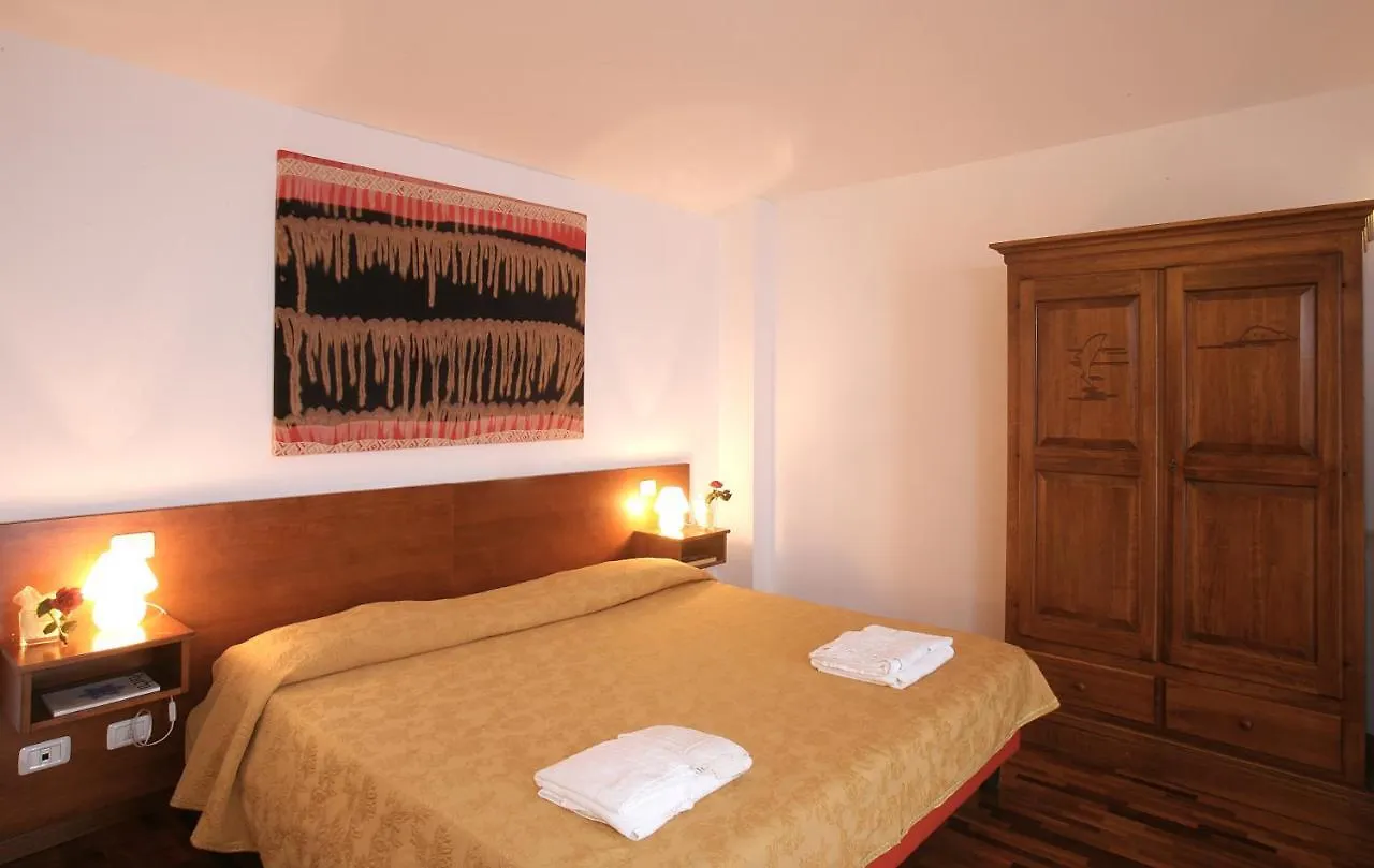 Residence Borgo San Sebastiano Bergeggi 0*,  Italia
