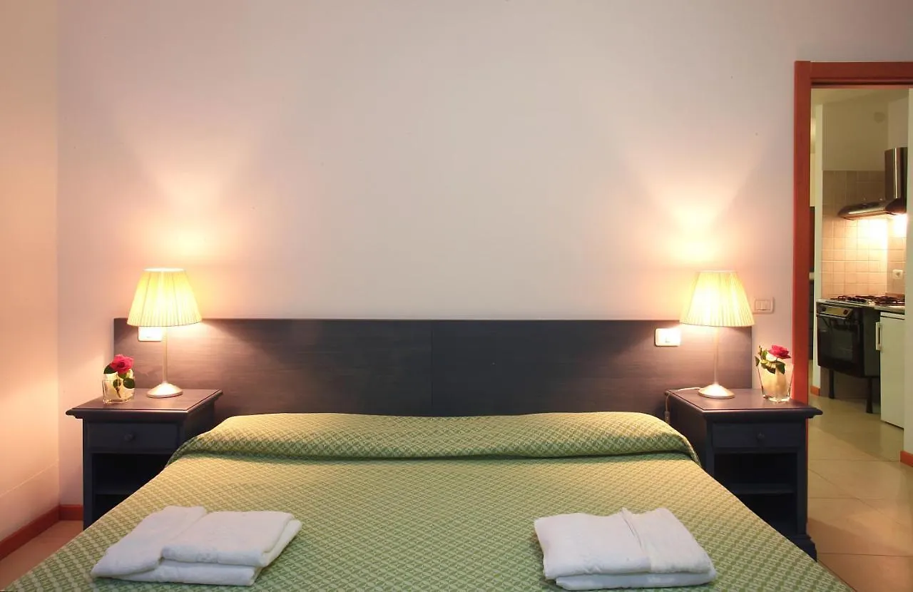 Residence Borgo San Sebastiano Bergeggi 0*,